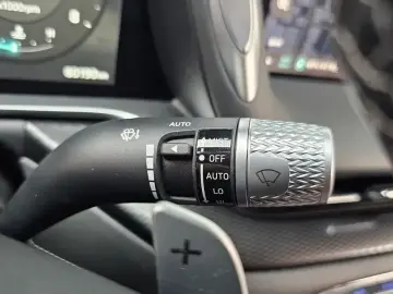 2023 Genesis G90 с пробегом 60 190 км