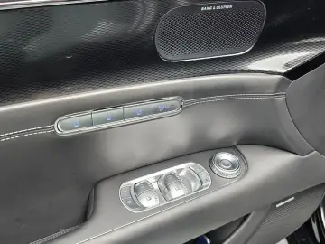2023 Genesis G90 с пробегом 60 190 км