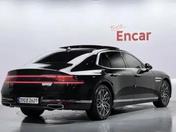 2023 Genesis G90 с пробегом 34 088 км