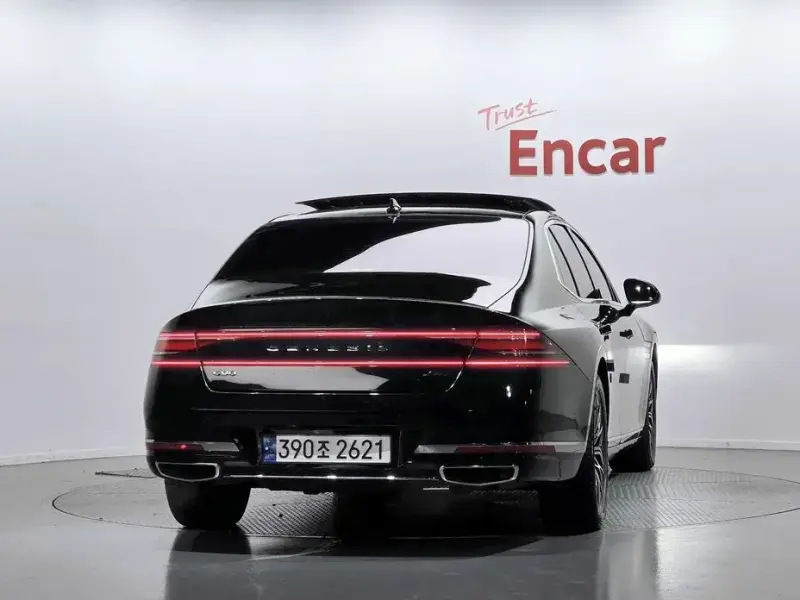 2023 Genesis G90 с пробегом 34 088 км