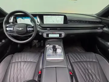 2023 Genesis G90 с пробегом 34 088 км