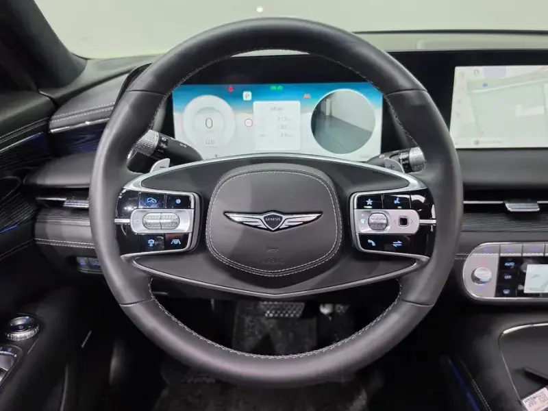 2023 Genesis G90 с пробегом 34 088 км