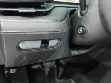 2023 Genesis G90 с пробегом 34 088 км