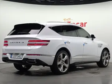 2023 Genesis GV80 с пробегом 31 040 км