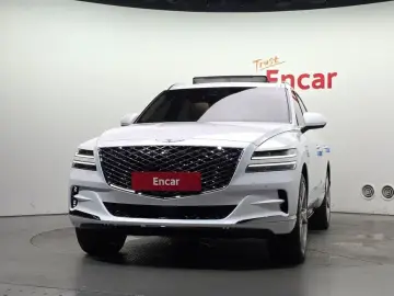2023 Genesis GV80 с пробегом 31 040 км