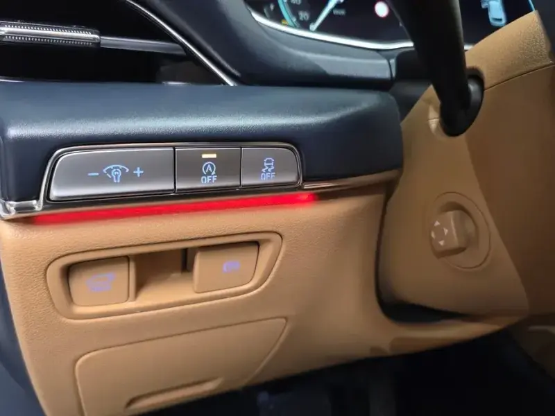 2023 Genesis GV80 с пробегом 31 040 км