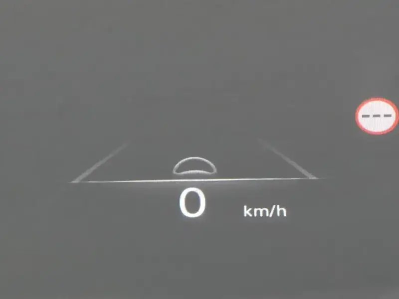 2023 Genesis GV80 с пробегом 31 040 км