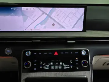 2023 Genesis GV80 с пробегом 40 431 км