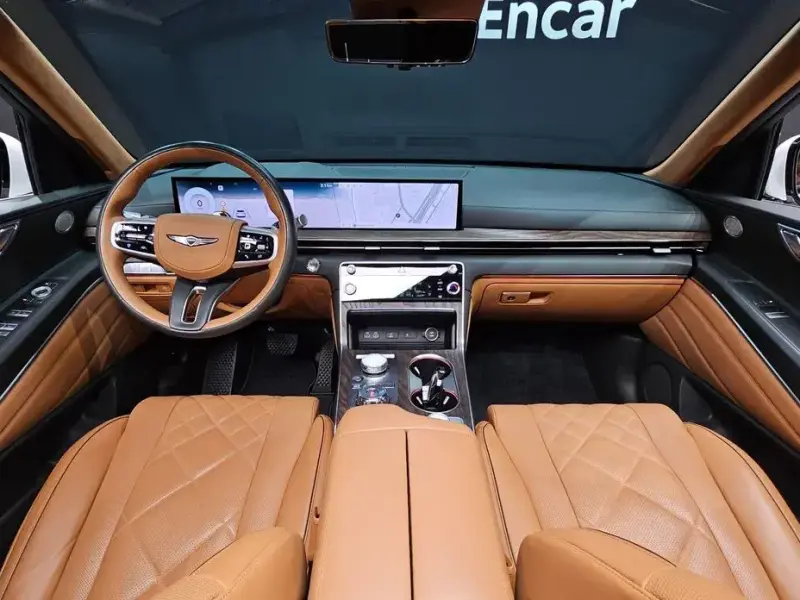 2023 Genesis GV80 с пробегом 34 152 км