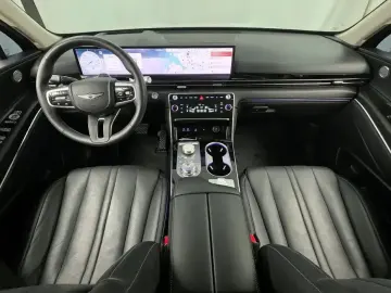 2023 Genesis GV80 с пробегом 24 517 км