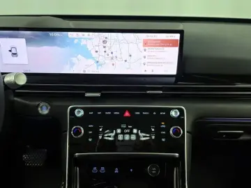 2023 Genesis GV80 с пробегом 24 517 км
