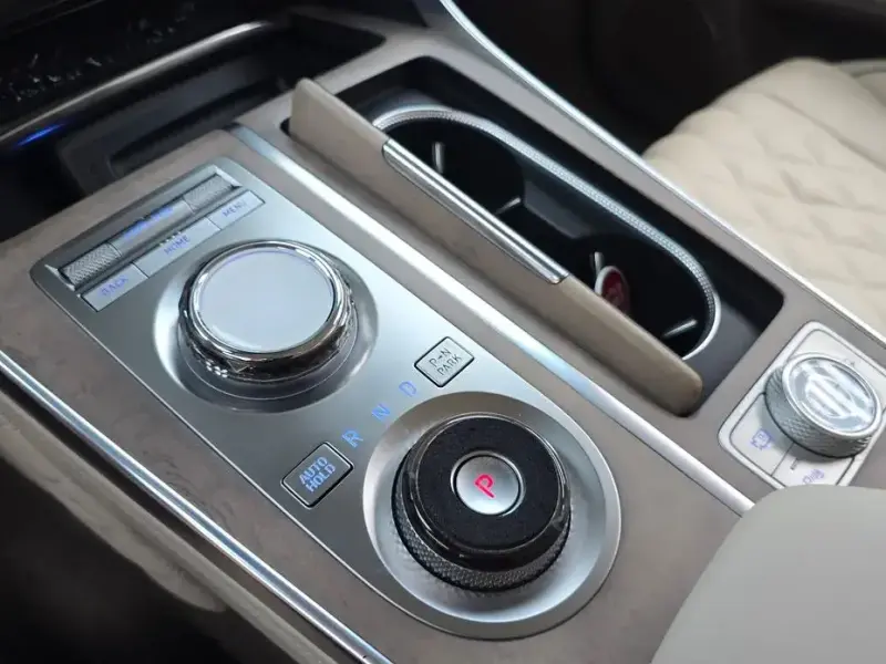 2023 Genesis GV80 с пробегом 59 033 км