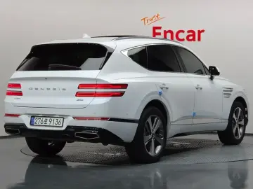 2023 Genesis GV80 с пробегом 40 956 км