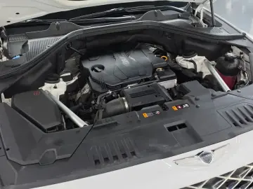 2023 Genesis GV80 с пробегом 40 956 км
