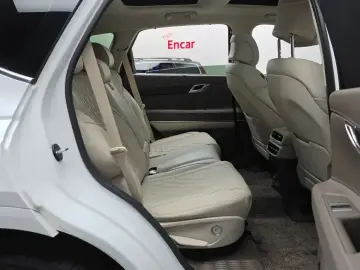 2023 Genesis GV80 с пробегом 40 956 км