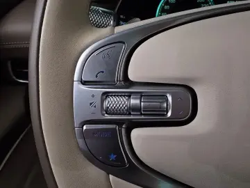 2023 Genesis GV80 с пробегом 40 956 км