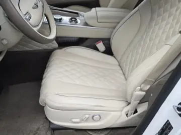 2023 Genesis GV80 с пробегом 59 033 км