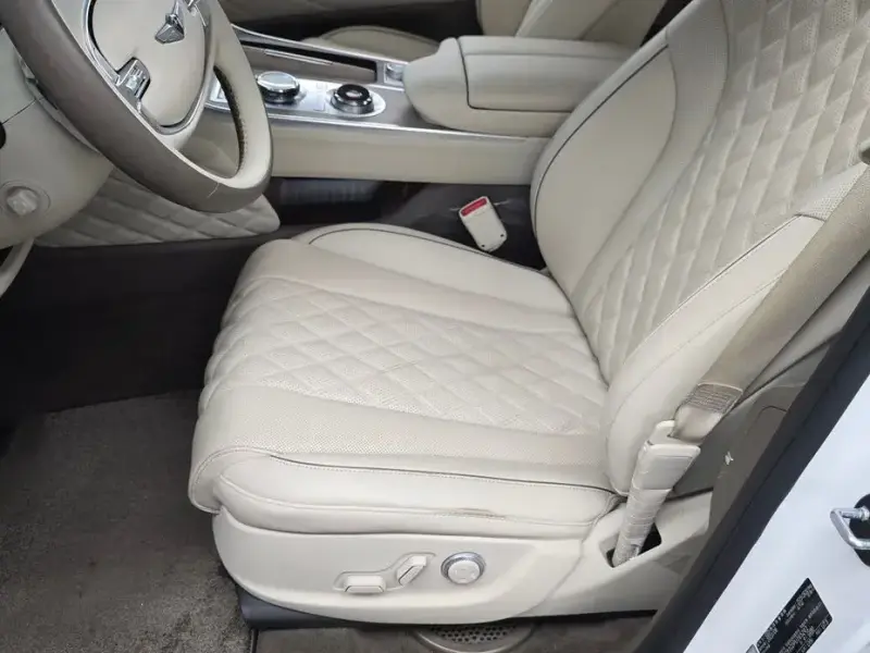 2023 Genesis GV80 с пробегом 59 033 км