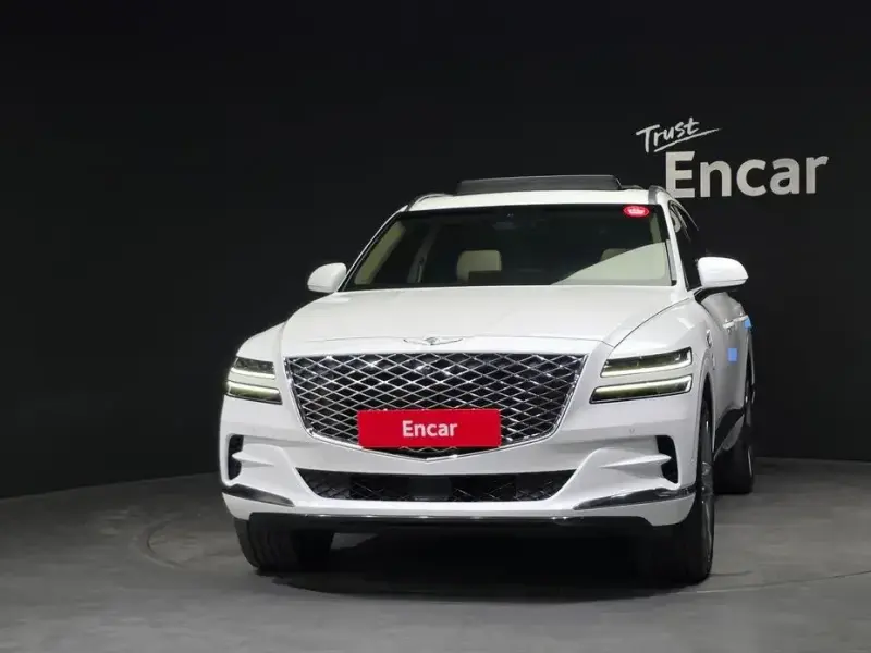 2023 Genesis GV80 с пробегом 77 339 км