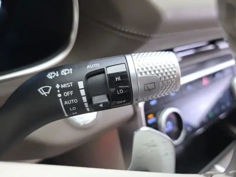 2023 Genesis GV80 с пробегом 77 339 км