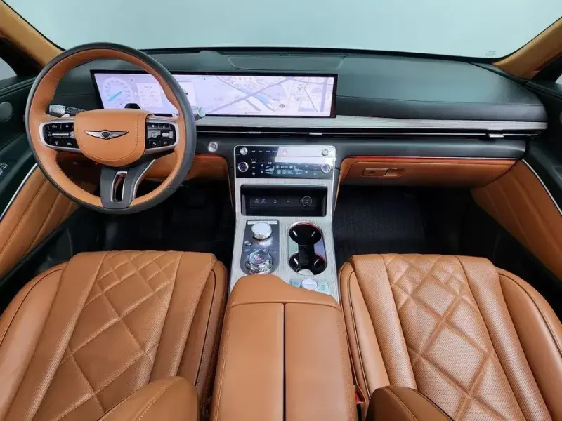 2023 Genesis GV80 с пробегом 45 638 км