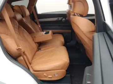 2023 Genesis GV80 с пробегом 45 638 км
