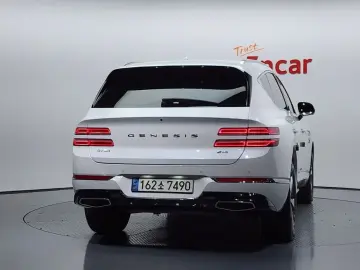 2023 Genesis GV80 с пробегом 79 371 км