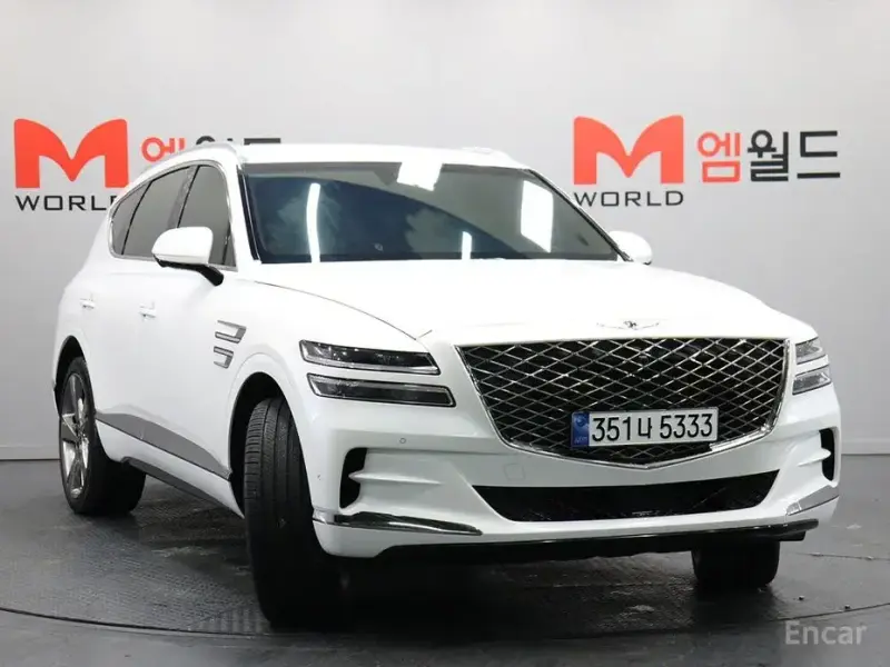 2023 Genesis GV80 с пробегом 23 052 км