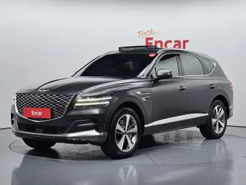 2023 Genesis GV80 с пробегом 28 477 км