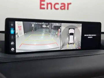2023 Genesis GV80 с пробегом 28 477 км