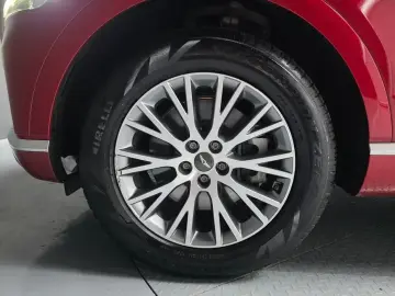 2023 Genesis GV80 с пробегом 57 069 км