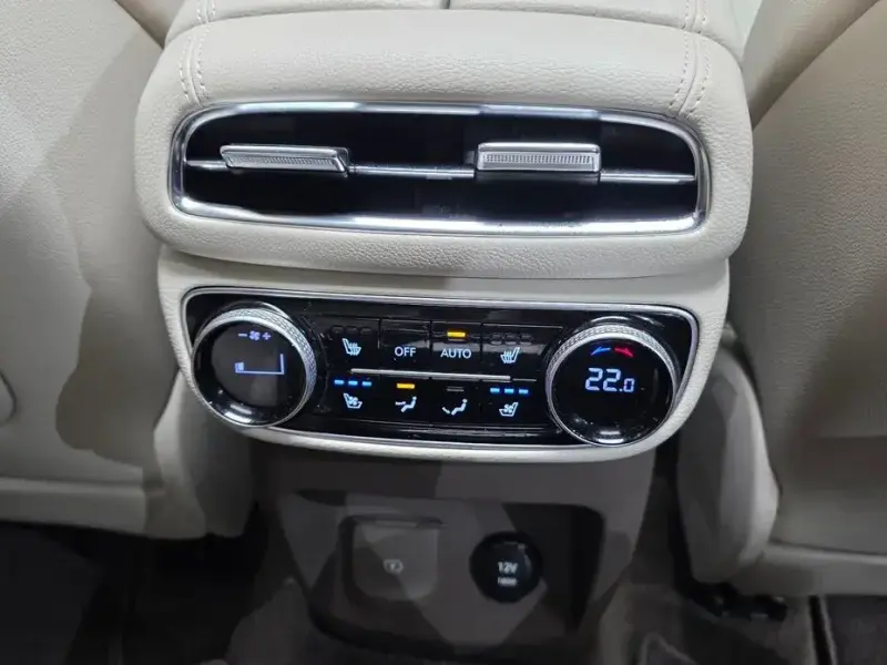 2023 Genesis GV80 с пробегом 57 069 км