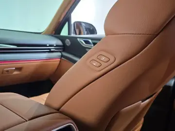 2023 Genesis GV80 с пробегом 29 179 км