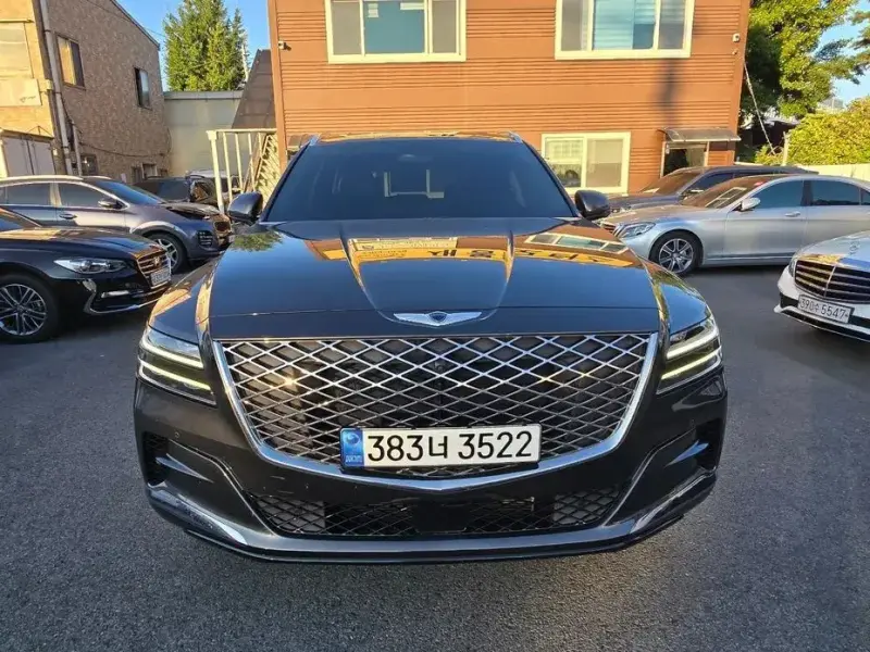 2023 Genesis GV80 с пробегом 98 383 км