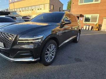 2023 Genesis GV80 с пробегом 98 383 км