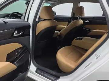2019 Kia K7 с пробегом 90 832 км