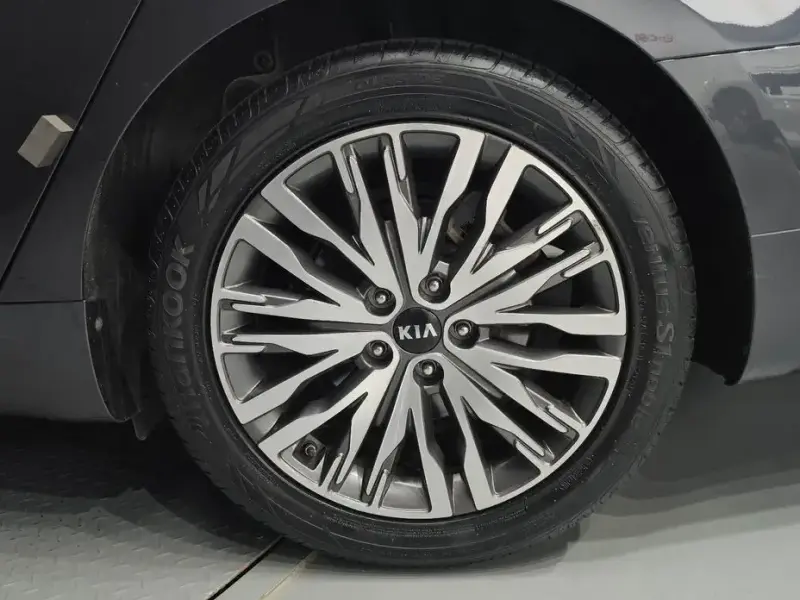 2020 Kia K7 с пробегом 81 056 км