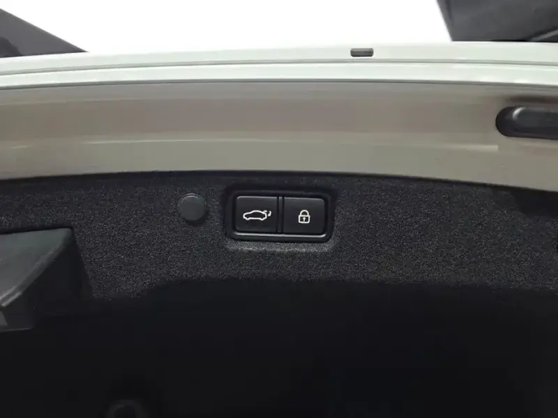2019 Kia K7 с пробегом 90 832 км