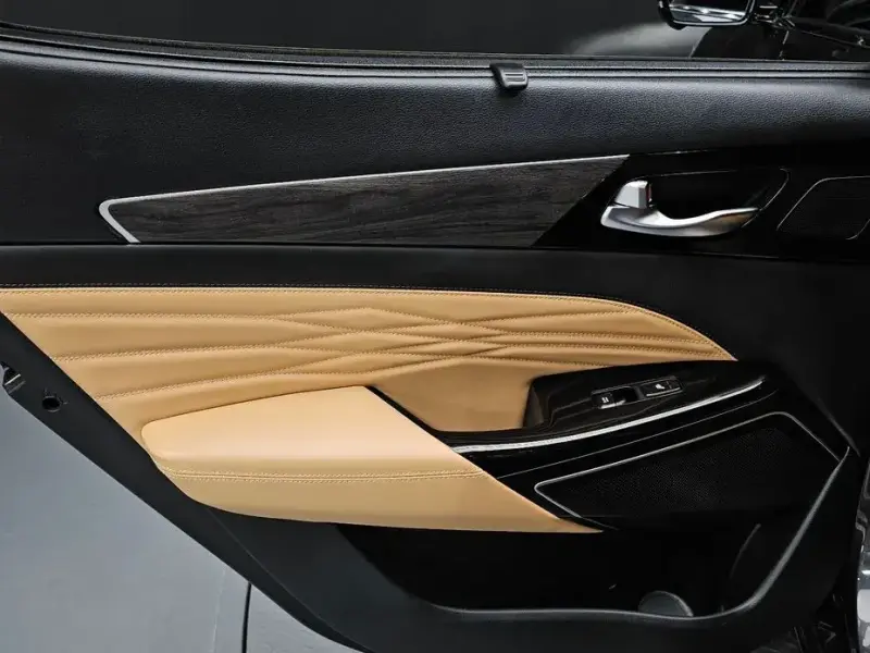 2020 Kia K7 с пробегом 81 056 км