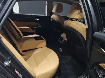 2020 Kia K7 с пробегом 81 056 км