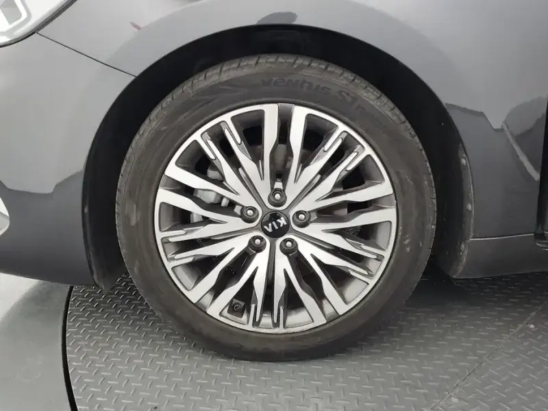 2020 Kia K7 с пробегом 40 130 км