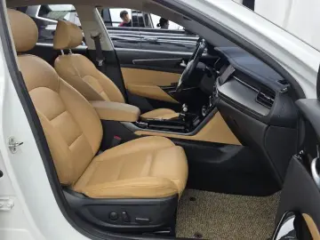 2019 Kia K7 с пробегом 88 752 км