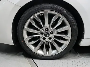 2020 Kia K7 с пробегом 58 443 км