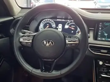 2020 Kia K7 с пробегом 83 815 км