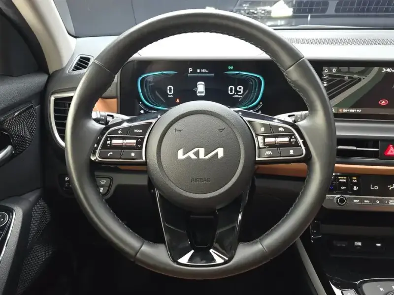 2025 Kia Seltos с пробегом 27 863 км
