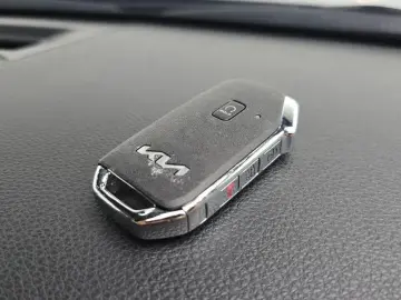 2025 Kia Seltos с пробегом 27 863 км