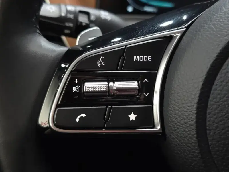 2025 Kia Seltos с пробегом 27 863 км