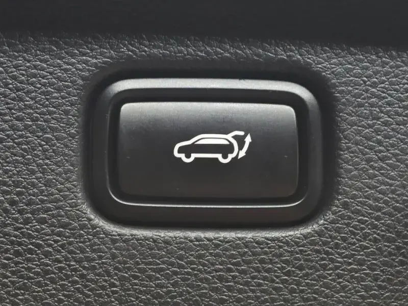 2025 Kia Seltos с пробегом 27 863 км