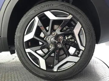 2025 Kia Seltos с пробегом 27 863 км