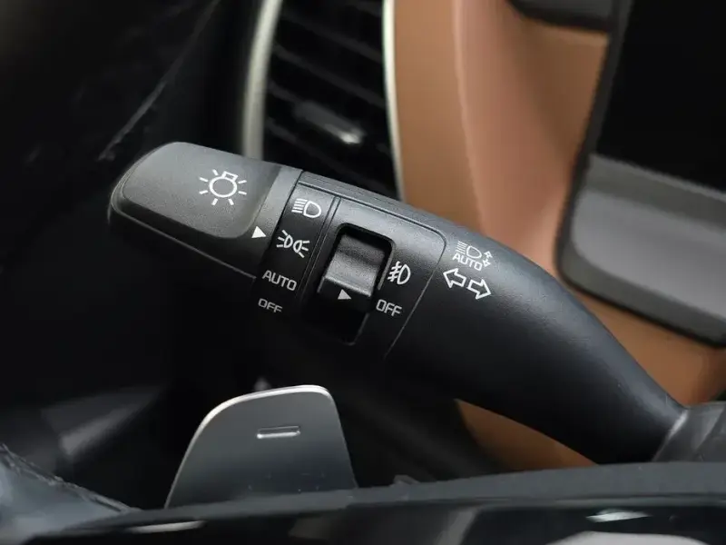 2025 Kia Seltos с пробегом 27 863 км